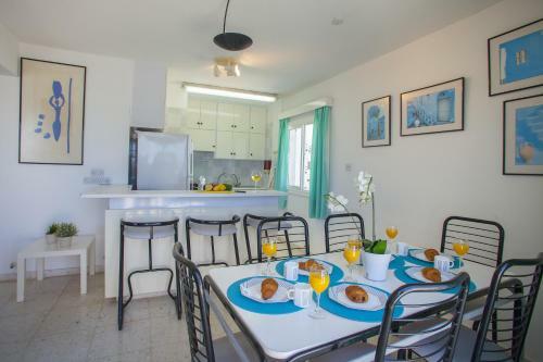 Protaras Holiday Suite Annie