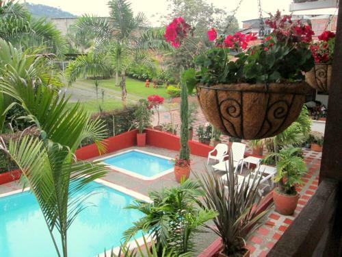 Hotel Caba�as Las Bifloras