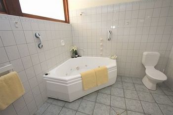 Hotel Comfort Inn William Macintosh