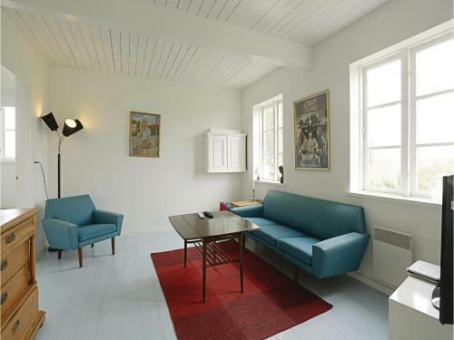 Holiday Home Gudhjem - 01