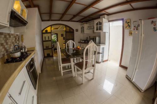 Hostal Villa 97