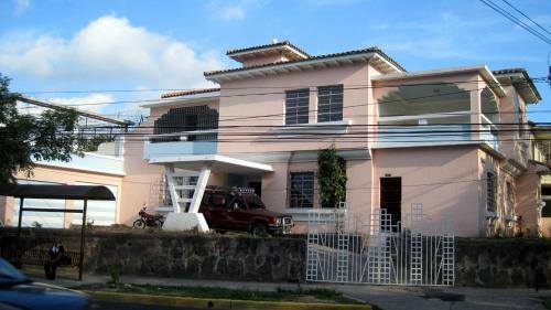 Albergue Hostal Cumbres Del Volcan Flor Blanca