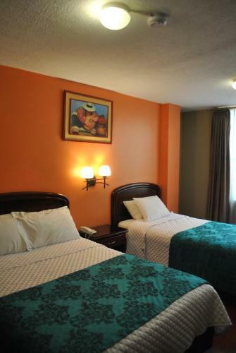 Hotel Makroz