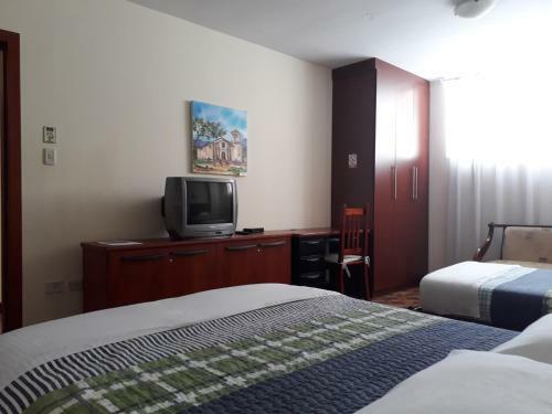 El Cardenal Hotel