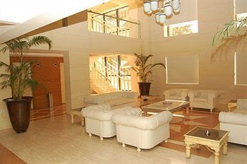 Hotel Mapple Abhays