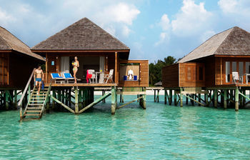 Hotel Veligandu Island Resort