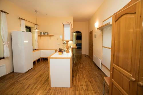 Apartments By Savica