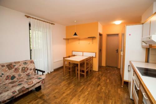 Apartments By Savica
