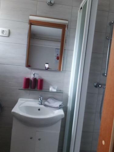 Hostal Guest House Tara