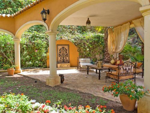 Villa Hiedra