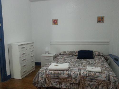 Hostal Pensi�n "la Marina"