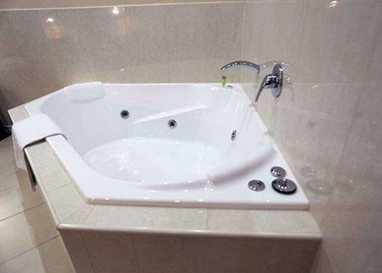 Quality Hotel Melbourne Airport