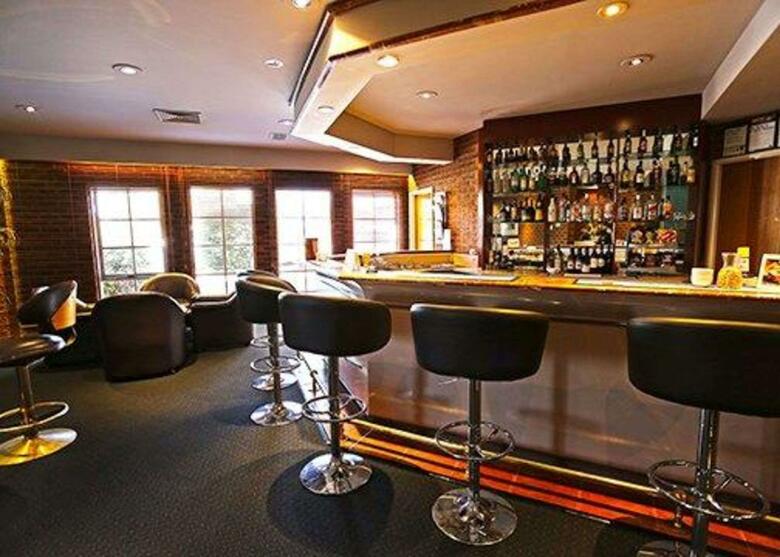 Quality Hotel Melbourne Airport