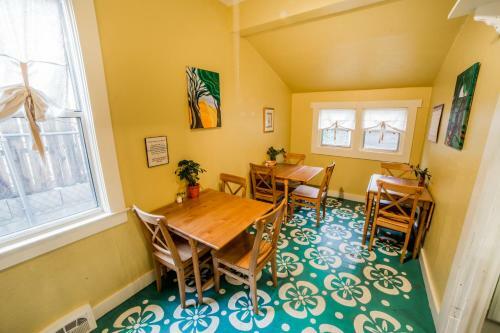 House In The Pines Hostel