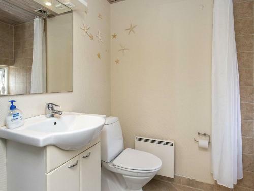 Holiday Home Paradiset III