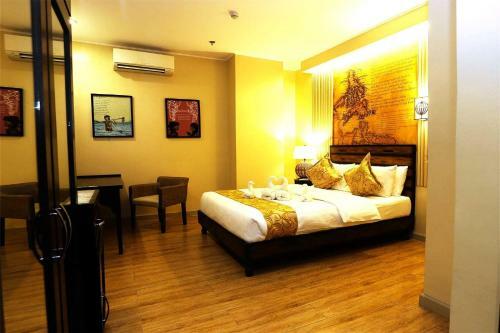 Palm Grass Hotel