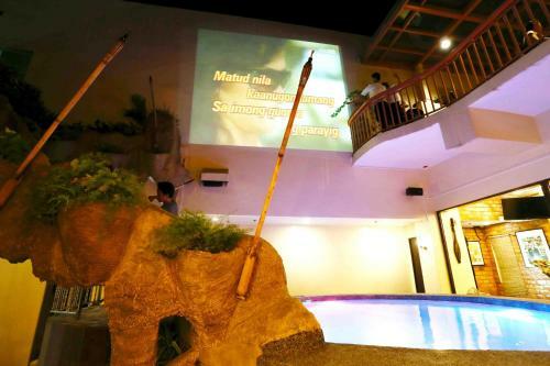 Palm Grass Hotel