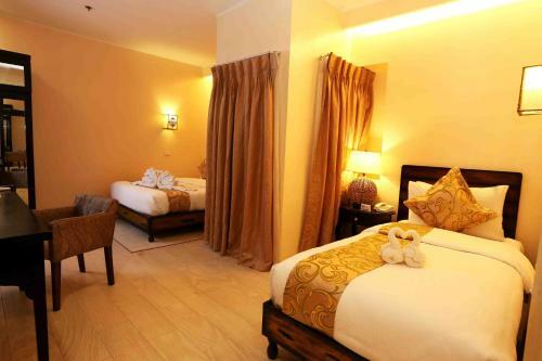 Palm Grass Hotel