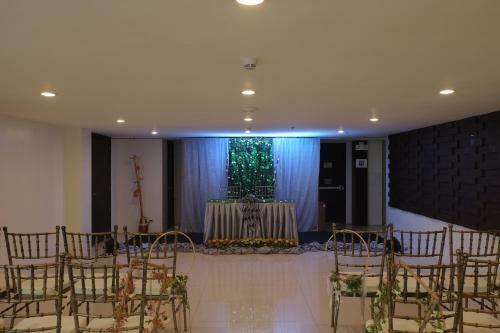 Top Star Hotel