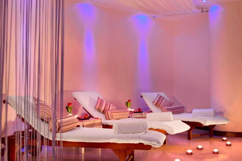 Hotel Le Meridien Al Aqah Beach Resort