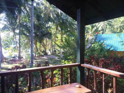 Hotel Garden Bay Beach Resort El Nido