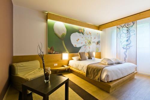 Hotel La Croix De Savoie & Spa