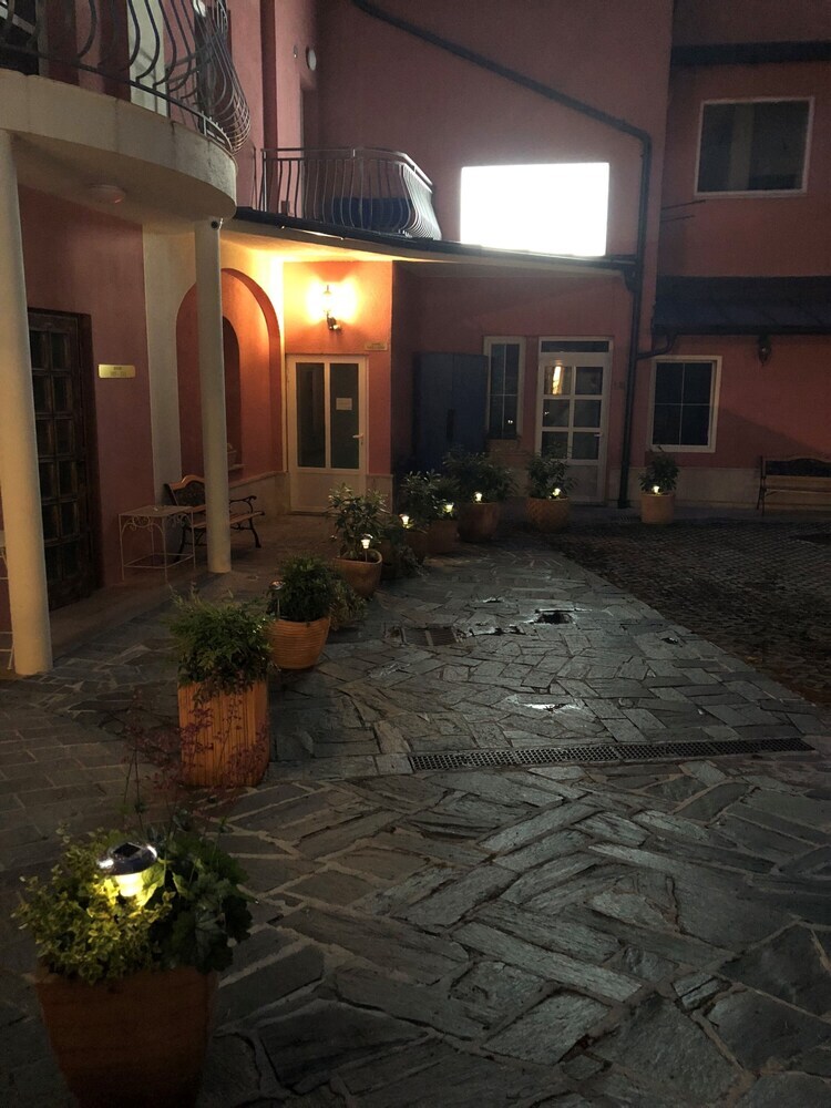 Hotel Asteria