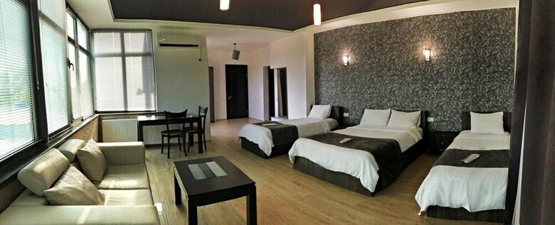 Continental Hotel