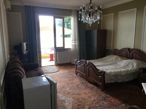 Sarpi Beach Apartment