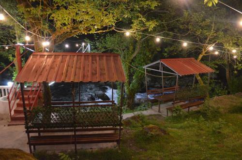 Hostal Guest House Mtirala National Park