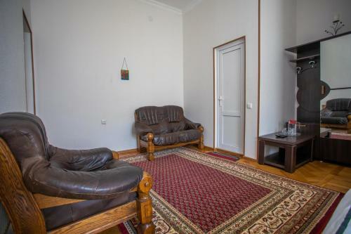 Kutaisi Hotel California
