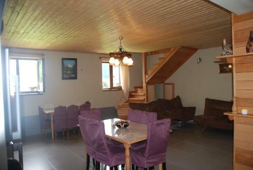 Hostal Guest House Lasili