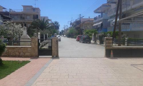 Theano Apartments