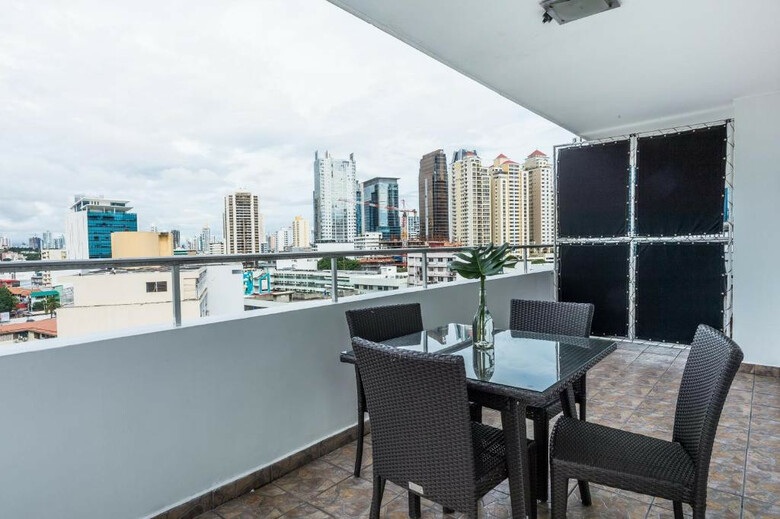 Riande Granada Urban Hotel