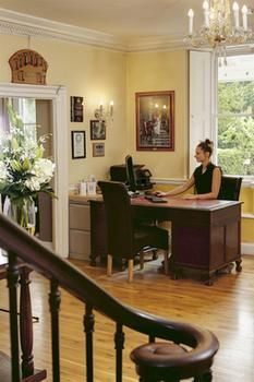 Hotel Henbury Lodge (.)