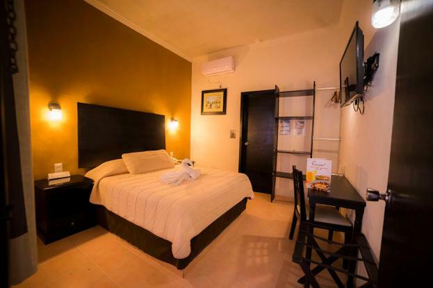 Hotel Marlon (.)