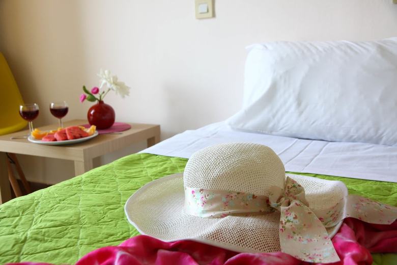 Triton Garden Hotel