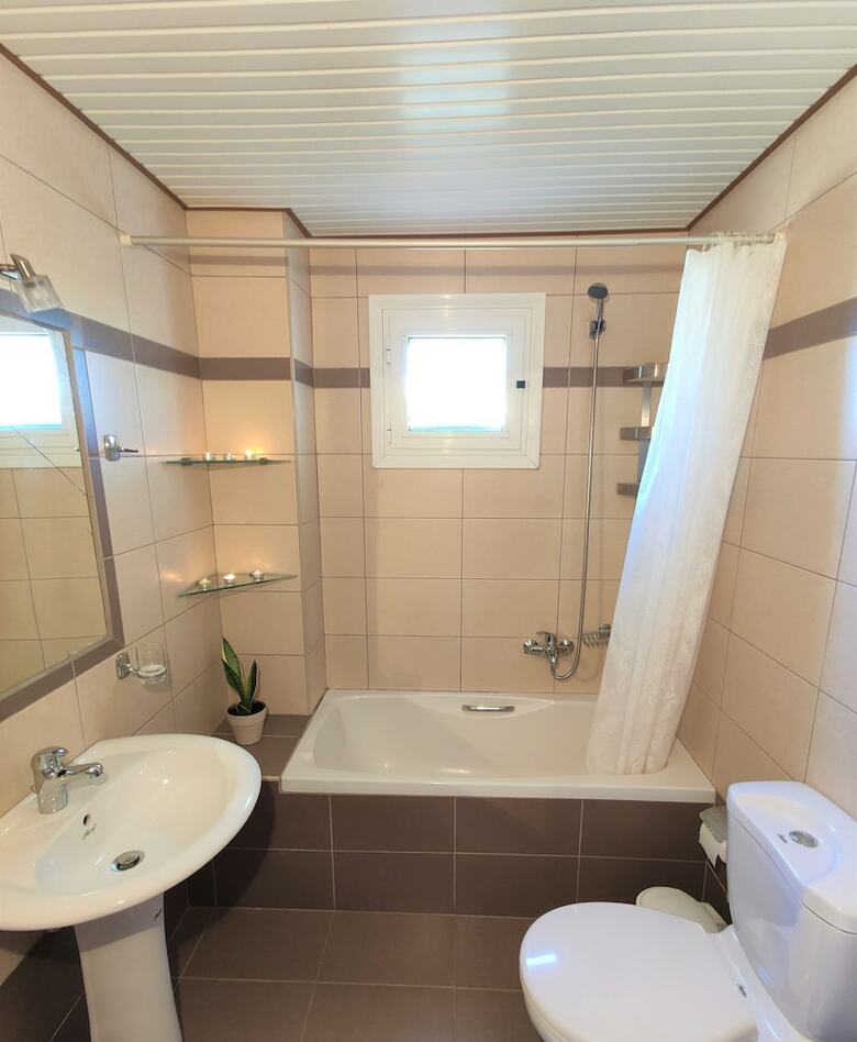 Kostas Apartments