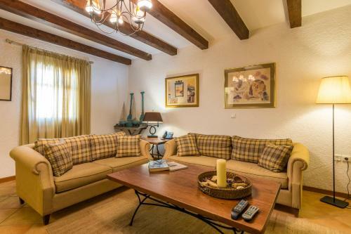 Elaia Villas