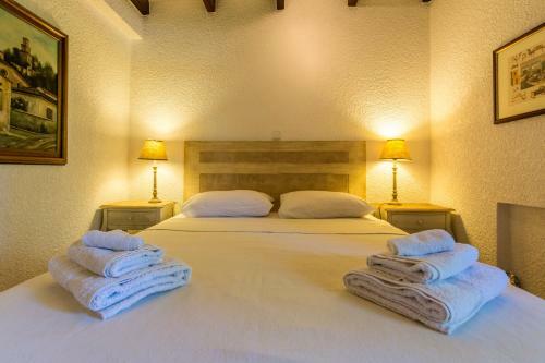 Elaia Villas