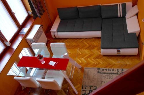 Halkoz Apartment