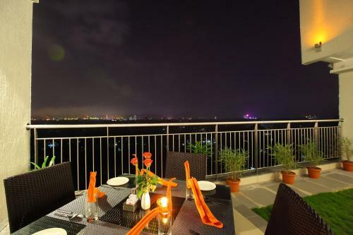 Hotel Starlit Suites