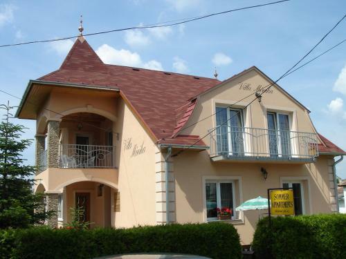 Apartamentos Villa M�nika