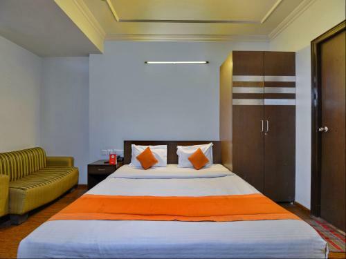 Hotel Oyo Premium Jaipur Junction