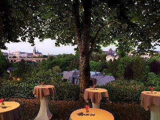 Parc Plaza Hotel