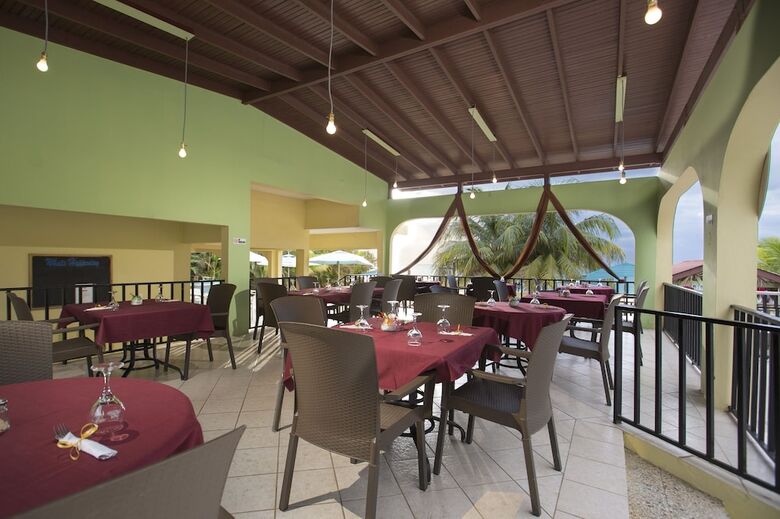 Hotel Rooms On The Beach Negril
