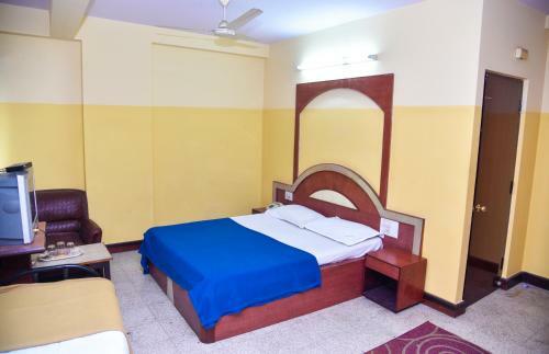 Lodge S S Residency Sr Nagar Banglore