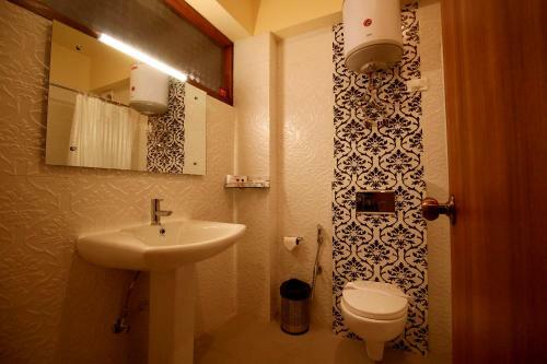 Hotel Tarayana Grand