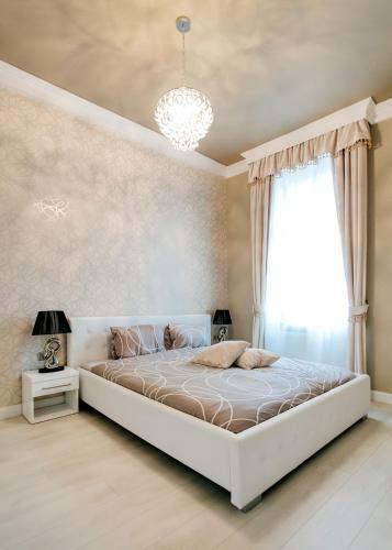 Parliment Luxury Apartment