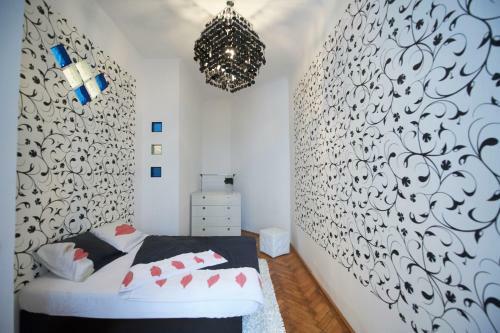 Pearl Apartments
